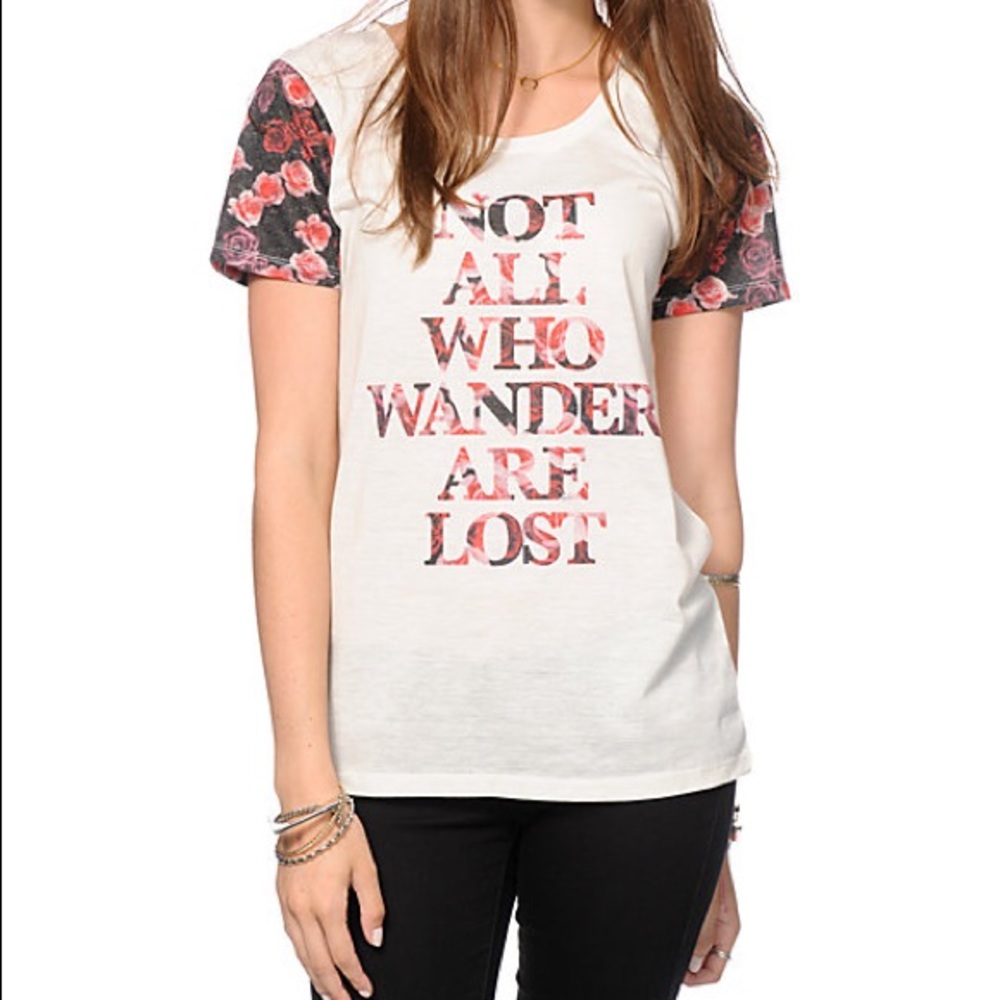 NOT ALL WHO wander Lord of the rings rose tee